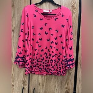 Belle by Kim Gravel‎ Pink and navy Butterfly Long Sleeve Top XS